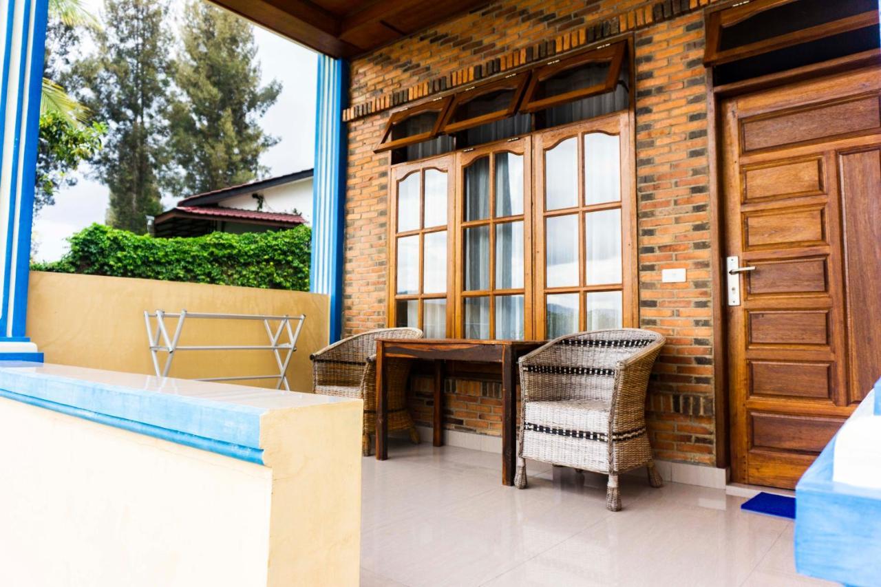 Reggae Guest House Тук-Тук Екстер'єр фото